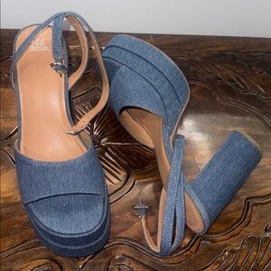 Wild Fable blocked Heel Denim Sandals Size 9